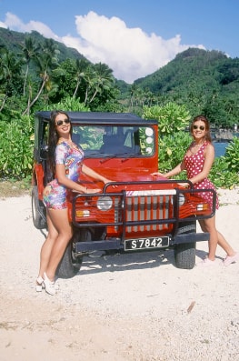 Joy & Nataly, Lost on the Seychelles-0